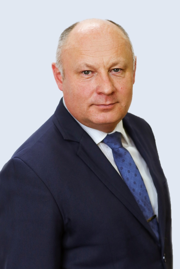 Ермаков Андрей Сергеевич.